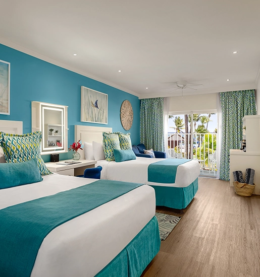 Large-Splash-Jr. Suite-Pool-View-Queen Large-Splash-Jr. Suite-Pool-View-Queen