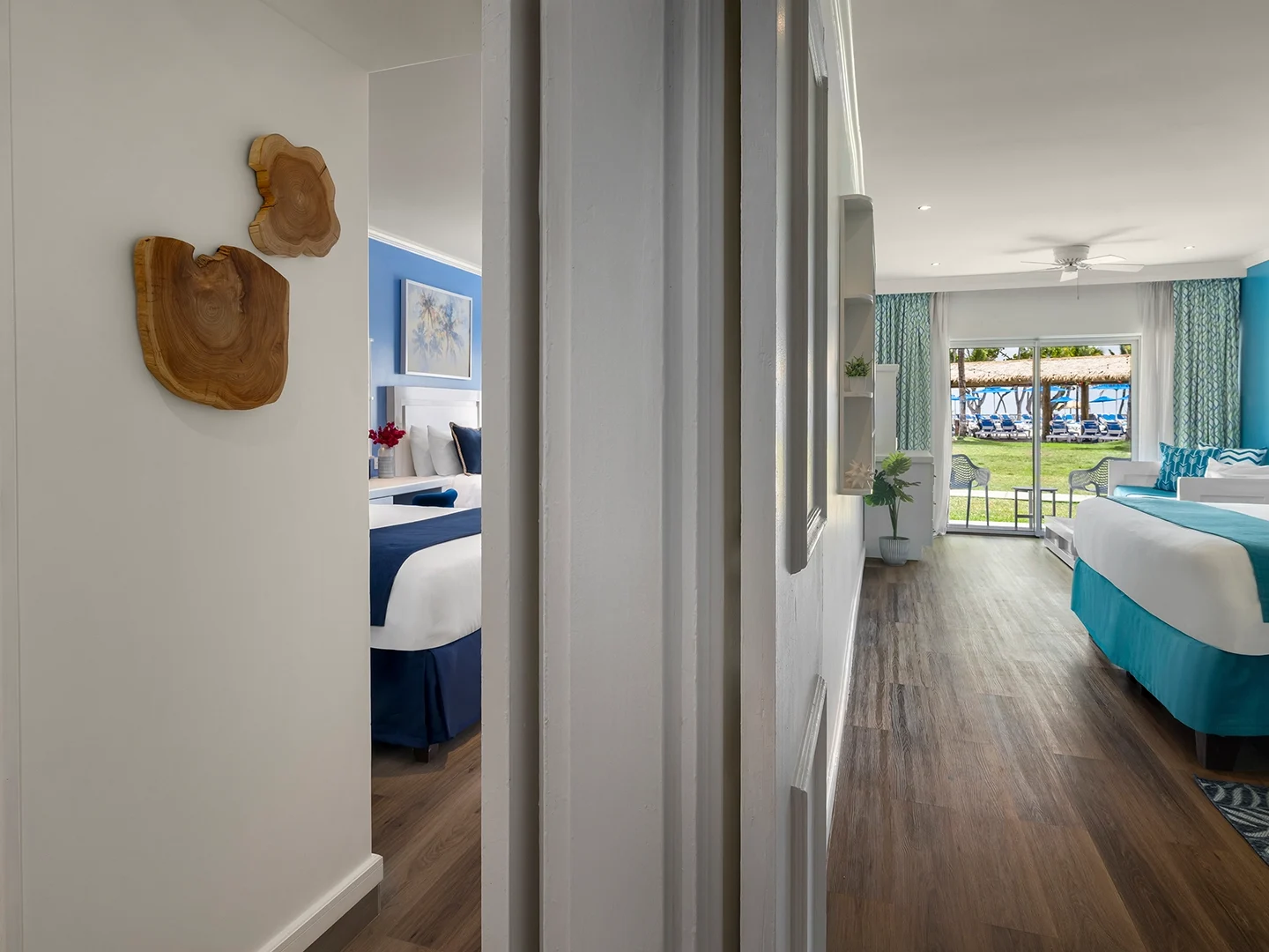 SPLASH 2BR FAMILY CONNECTING JR. SUITES-1