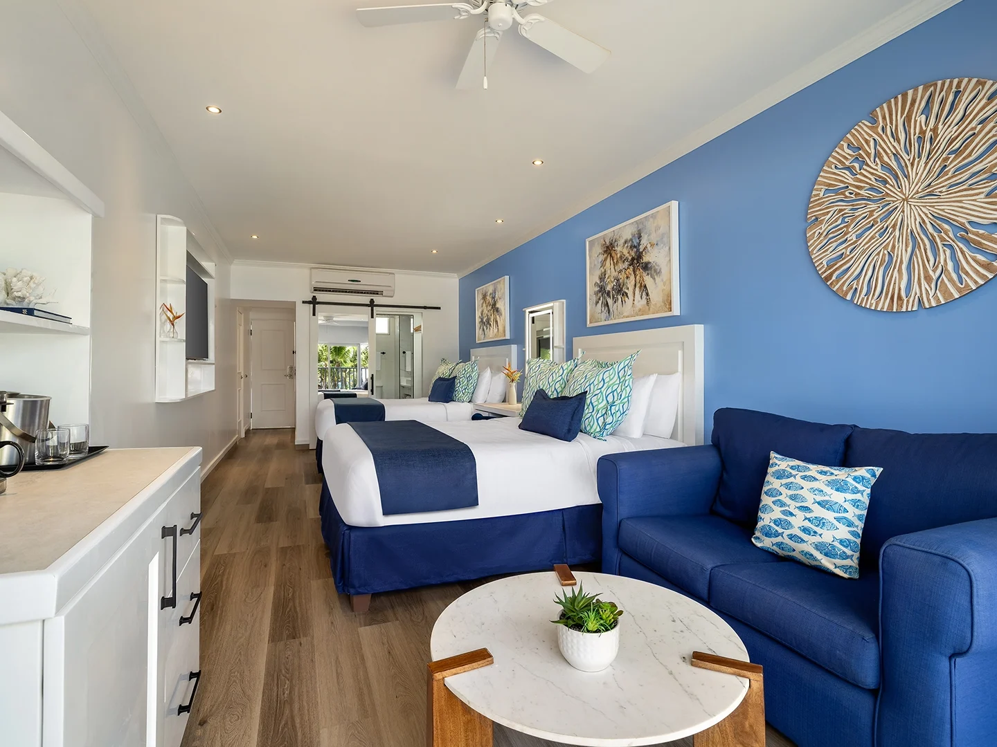 SPLASH JR. SUITE OCEANVIEW – QUEEN-1